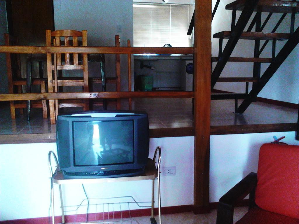 Departamentos Los Almendros Merlo Quarto foto